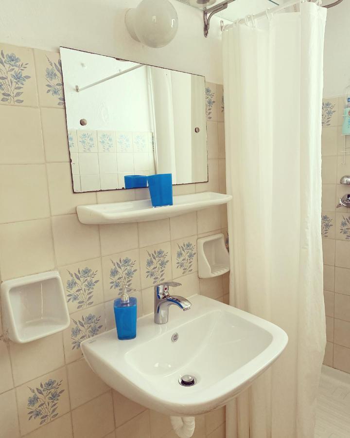 Irene'S Apartment 阿特米达 外观 照片