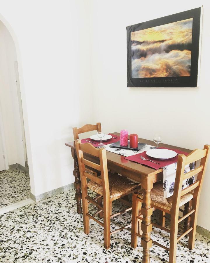Irene'S Apartment 阿特米达 外观 照片